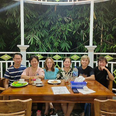 Harmony Resto&Homestay Lambangkuning Luaran gambar